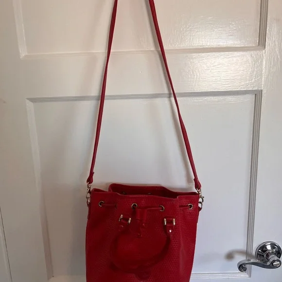 Vintage Liz Claiborne signature red drawstring bucket - Picture 8 of 9